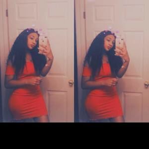 Meet your Posher, Brittany